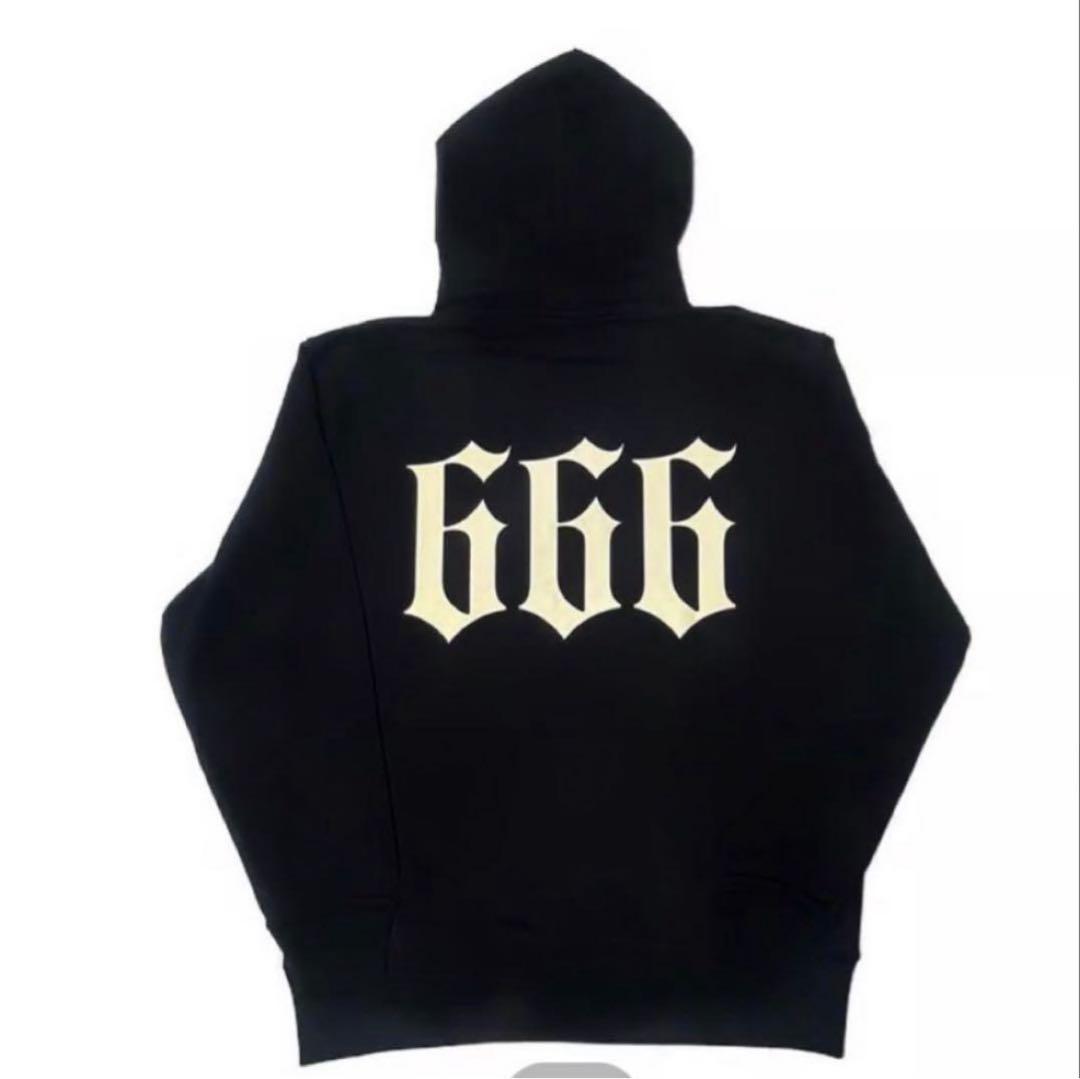 Seen 666 Better Days パーカーMIKADODAB着用