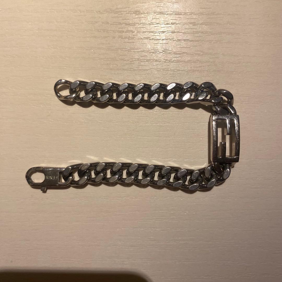 FENDI シルバー チェーンブレスレット