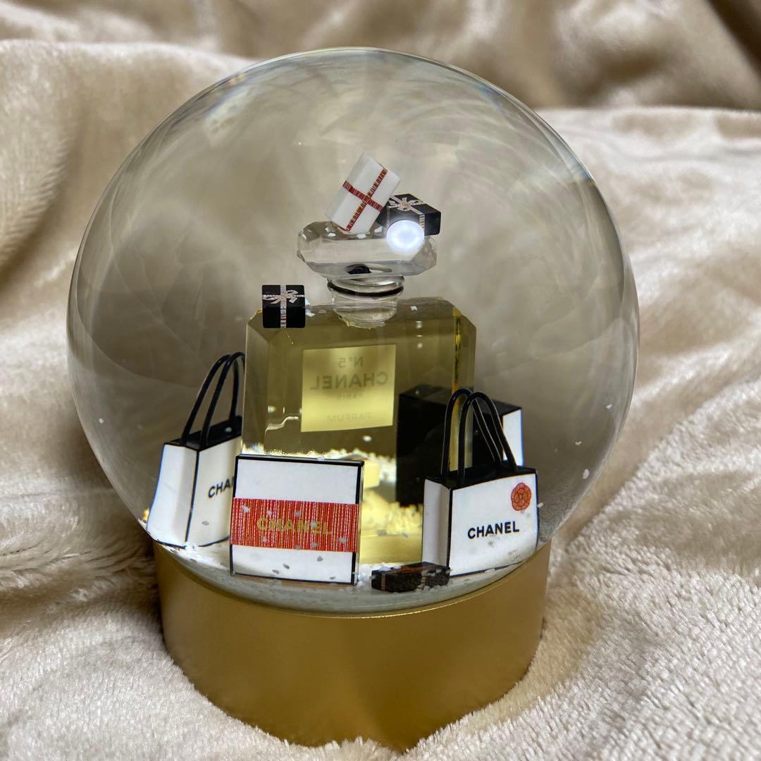 CHANEL2021年スノードーム