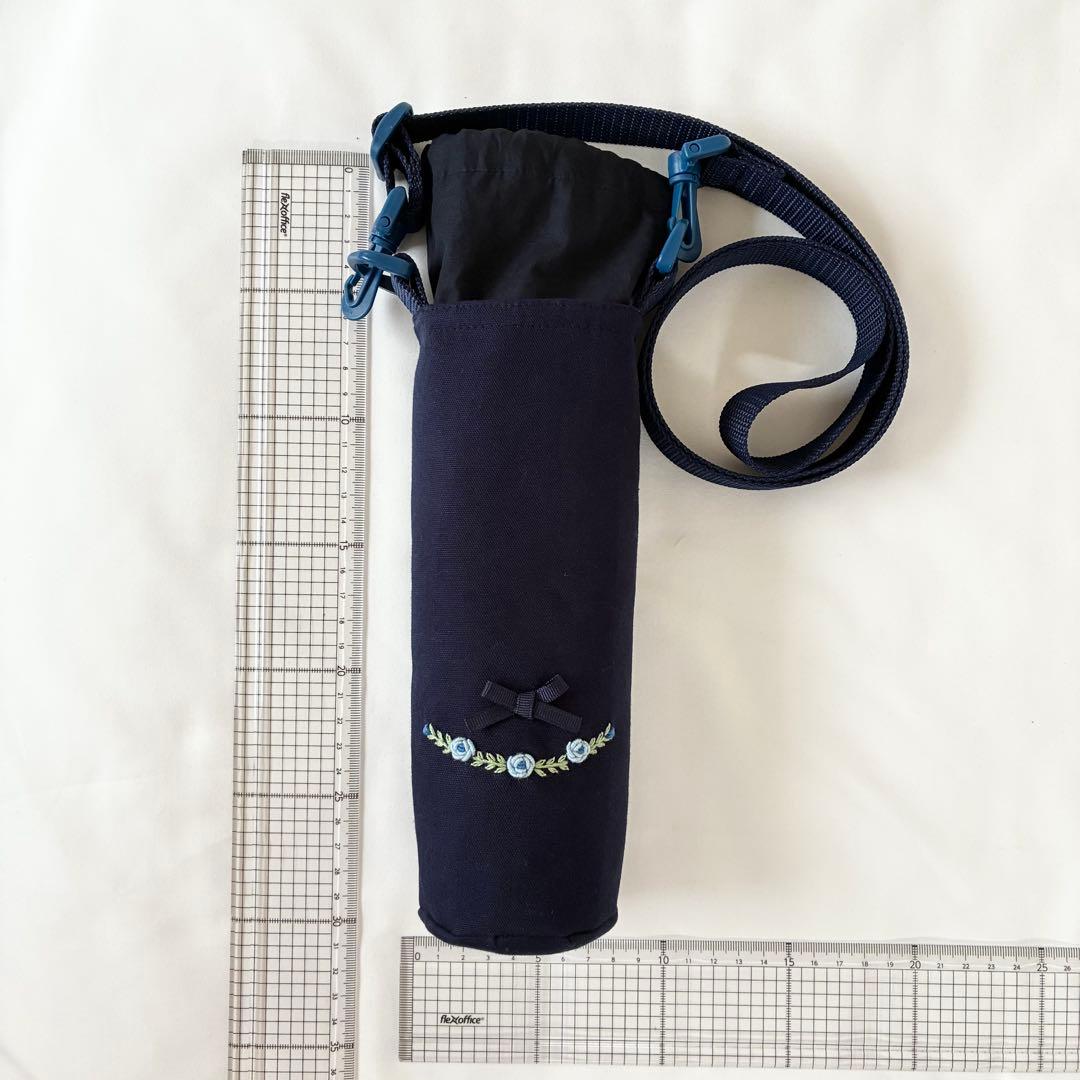 n＊　手刺繍　水筒入れ　肩紐カバー　ランチマット　携帯ケース　【1/2】