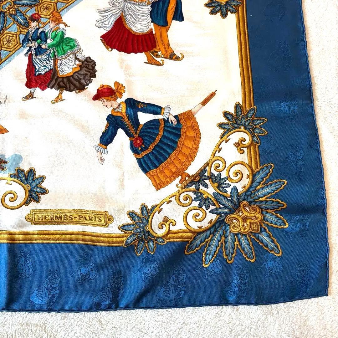 希少 美品 エルメス シルクスカーフ カレ90 冬の愉しみ ブルー HERMES