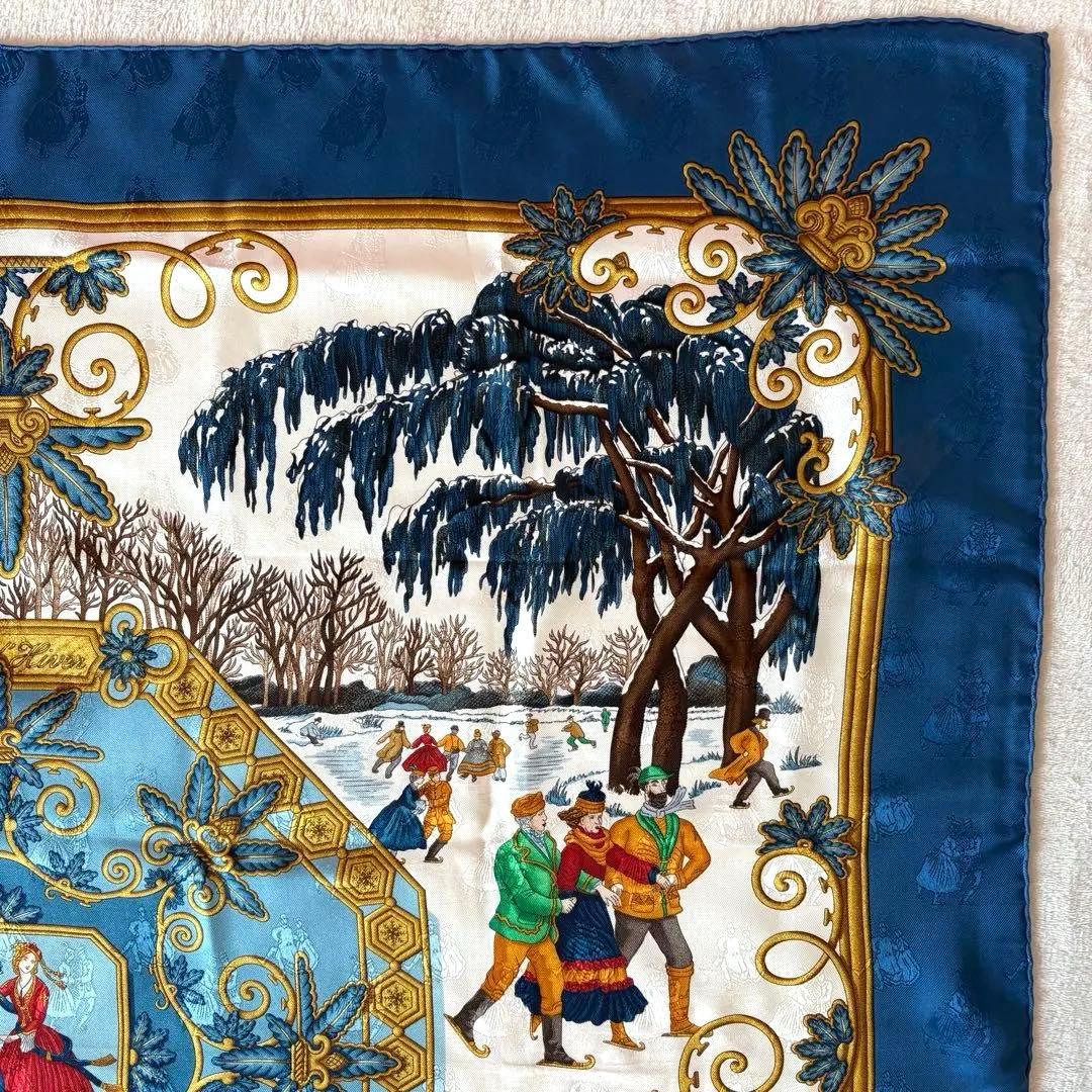 希少 美品 エルメス シルクスカーフ カレ90 冬の愉しみ ブルー HERMES