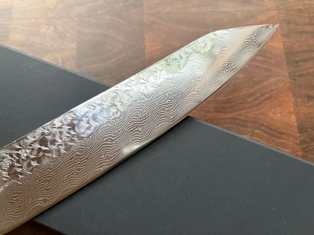 二唐刃物　SPG STRIX 切付　牛刀　200mm 包丁槌目　ダマスカス