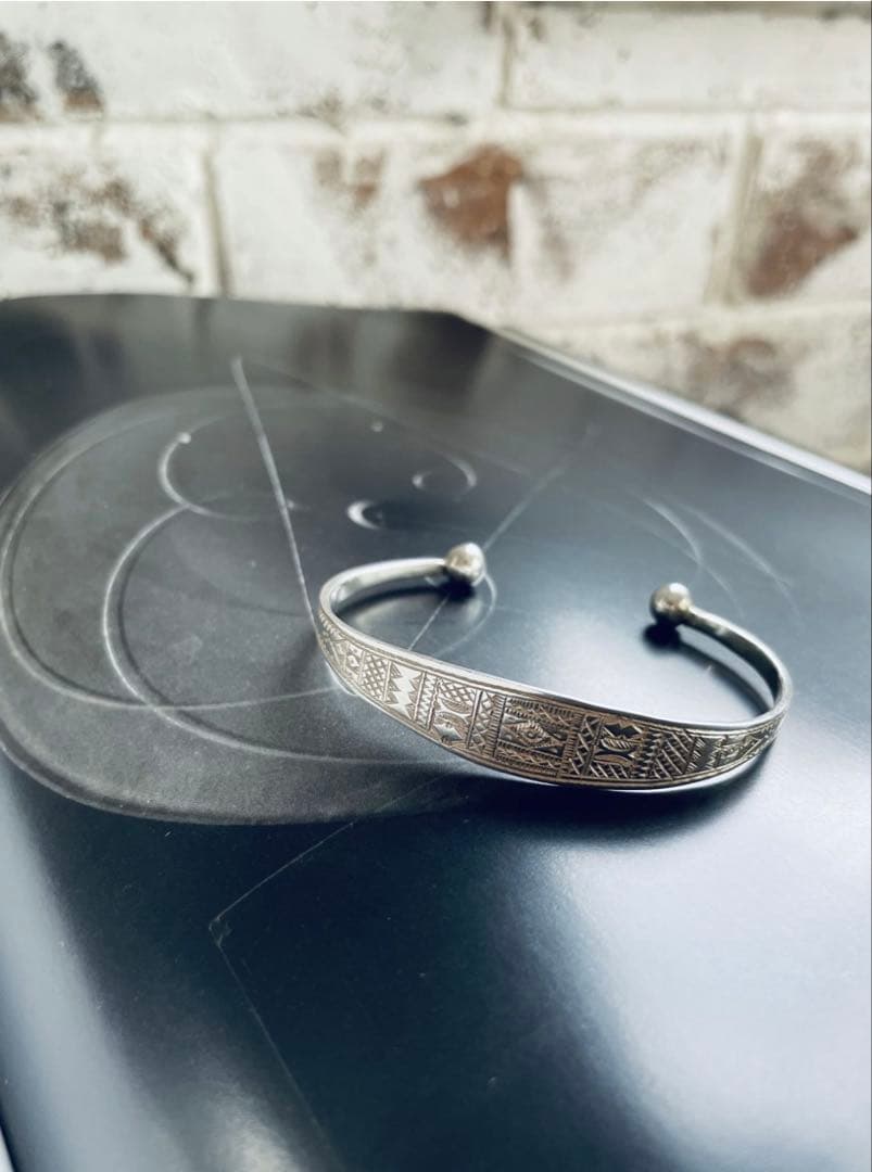 アダワットトゥアレグAMARCコラボ大草直子バングルブレスレット【完売品】