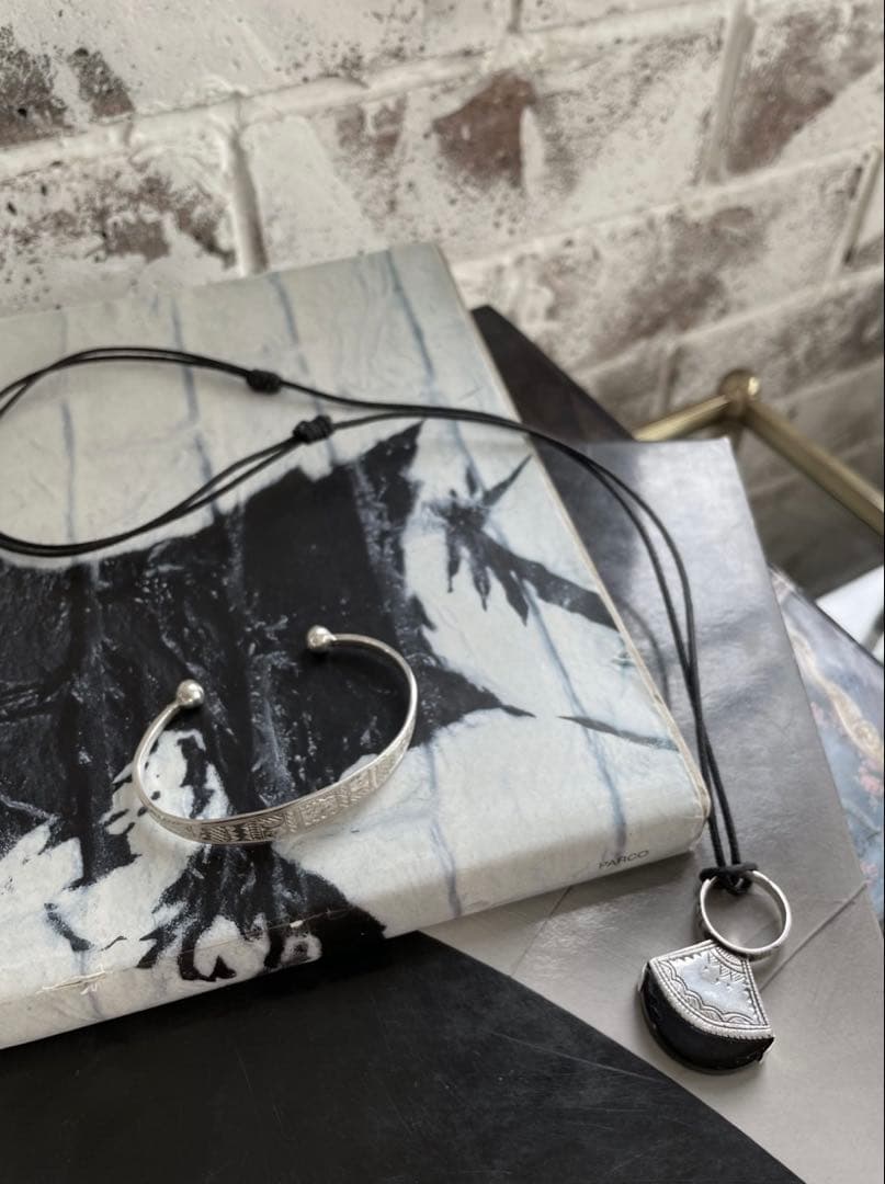 アダワットトゥアレグAMARCコラボ大草直子バングルブレスレット【完売品】