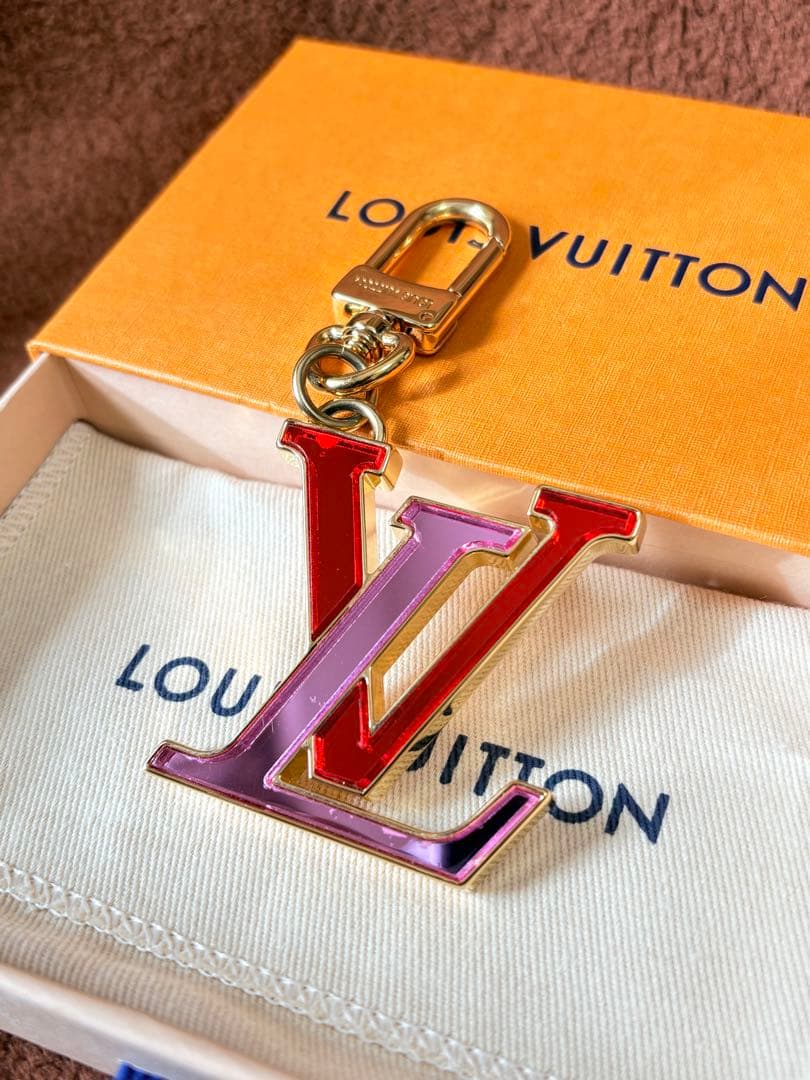 良LOUIS VUITTON ルイヴィトン　ポルトクレM69559 キーホルダー