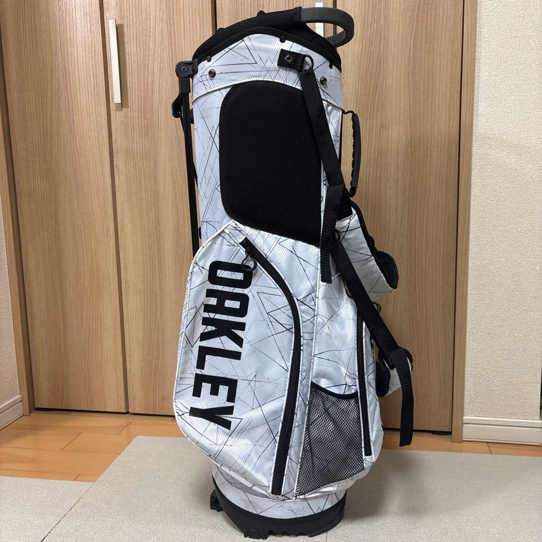 オークリー　ゴルフバッグ　スタンドバッグ