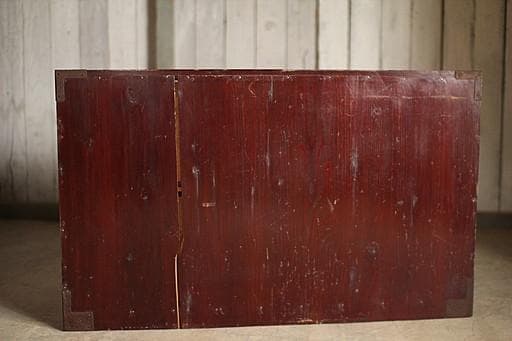 綺麗な丸金具庄内箪笥　2段