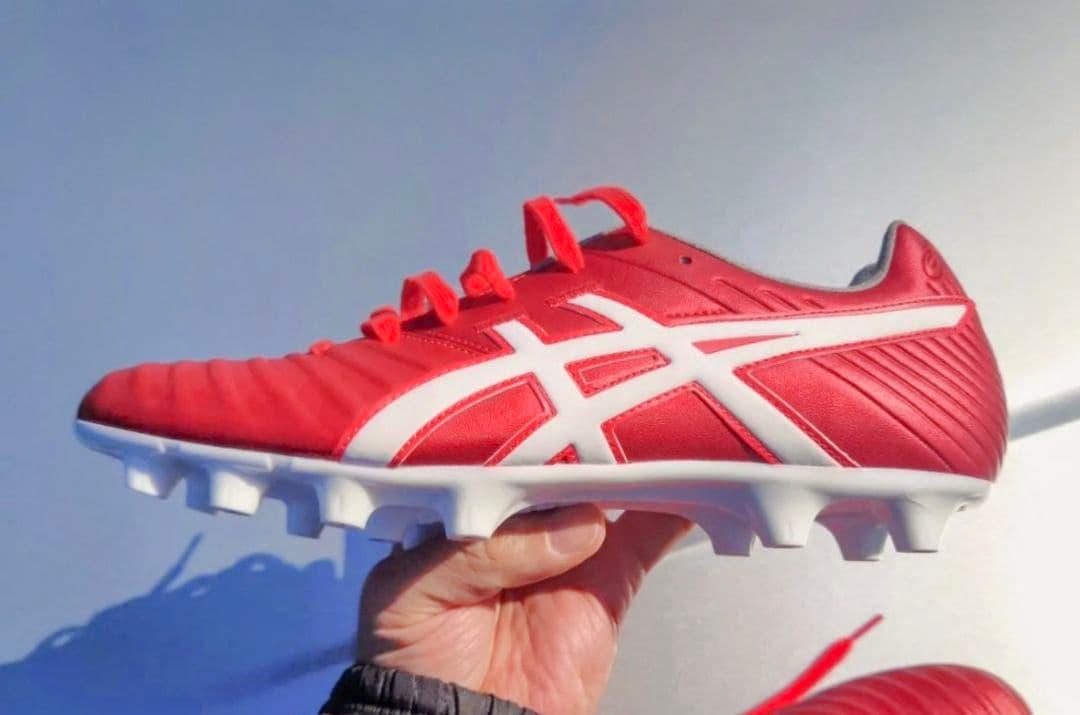 未使用品　アシックス サッカー スパイク　DS　LIGHT3　 レッド 27.5