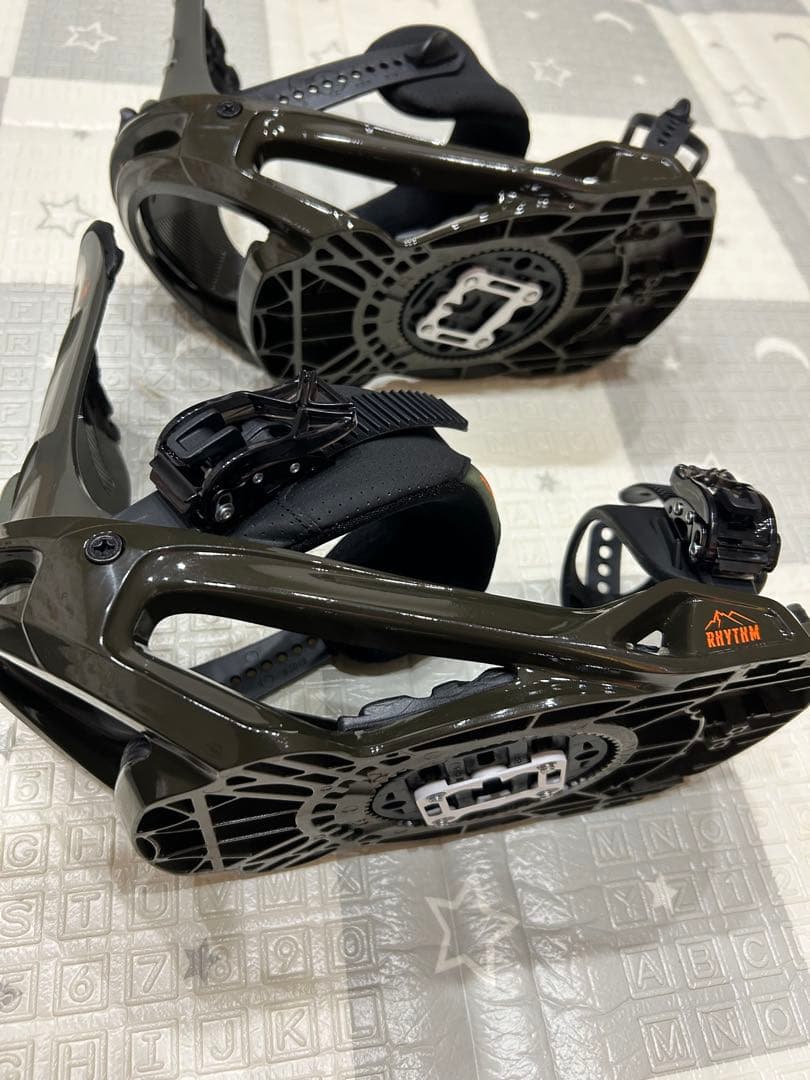 RHYTHM スノーボード ビンディング ブラック