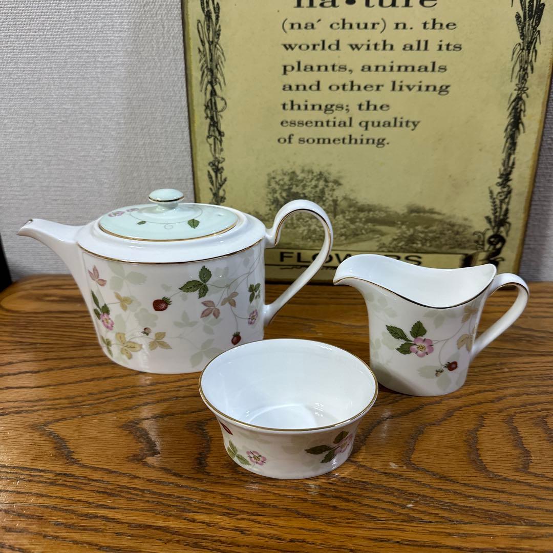  ウェッジウッド　ワイルドストロベリー　ティーポットセット