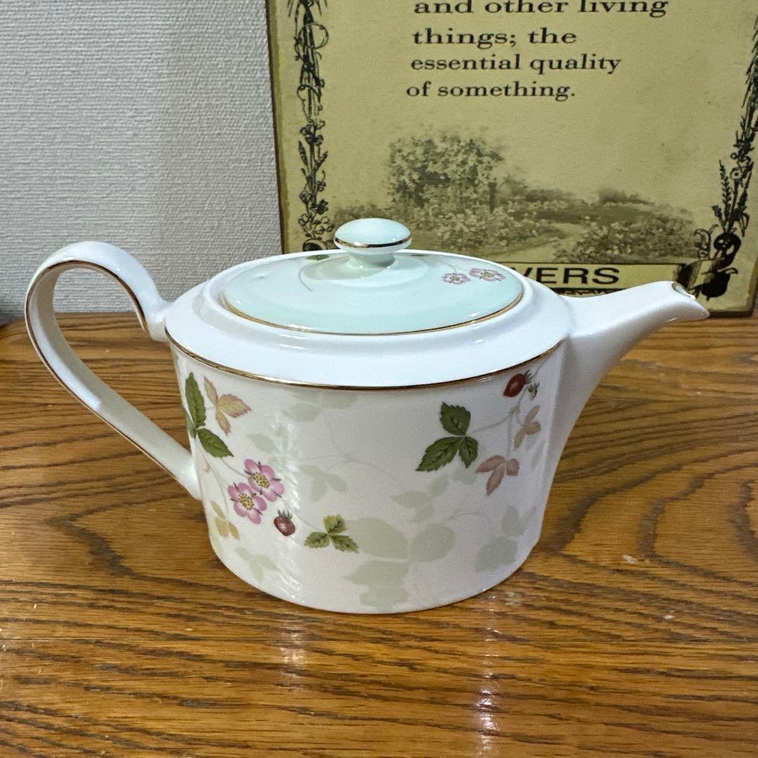  ウェッジウッド　ワイルドストロベリー　ティーポットセット