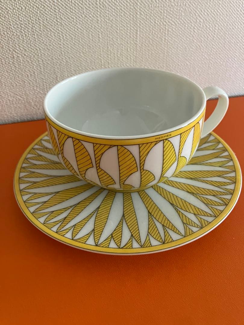 ソレイユ ドゥ エルメス ティーポット　シュガーポット　ティーカップセット