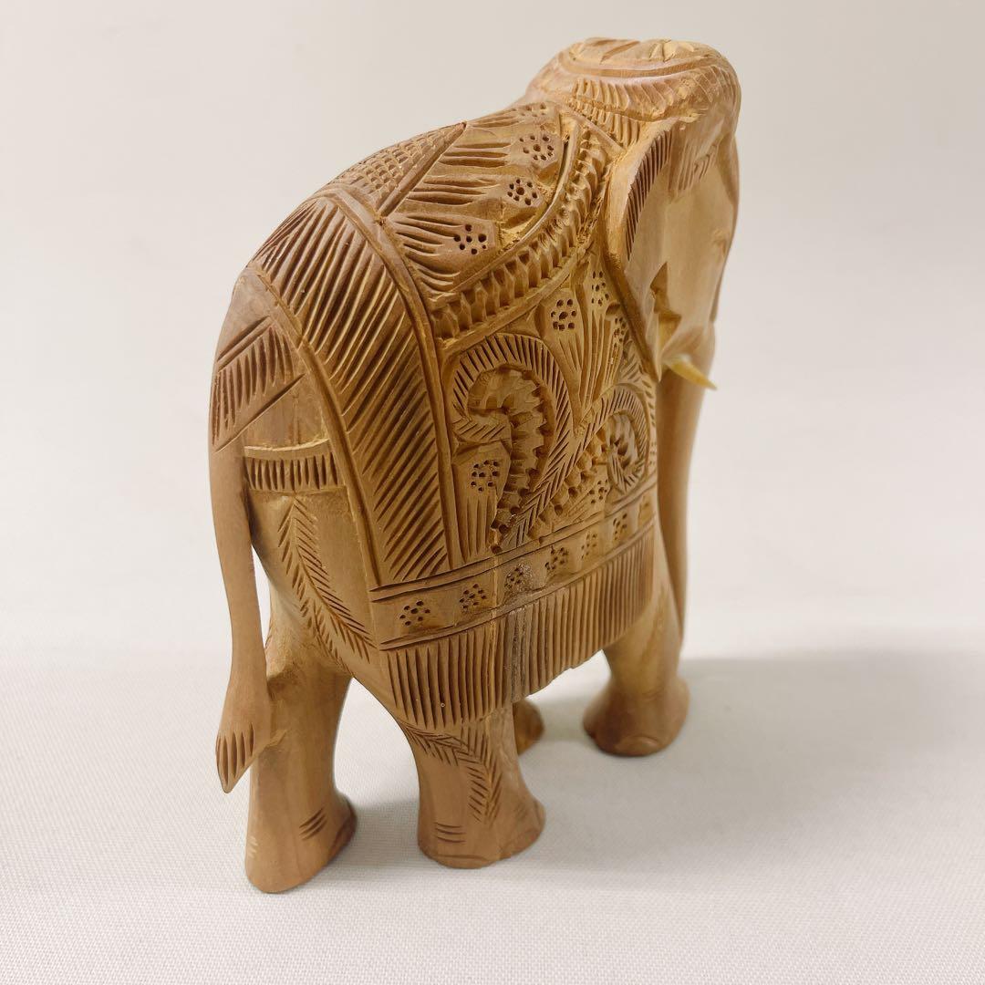 【いい香り】白檀　木彫り　木製象の彫刻 約15cm 白檀 サンダルウッド
