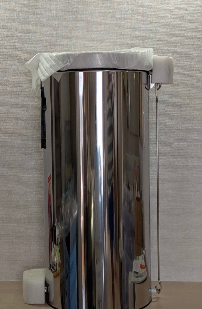 【未使用品】ブラバンシア Brabantia ゴミ箱 30l ペダル付