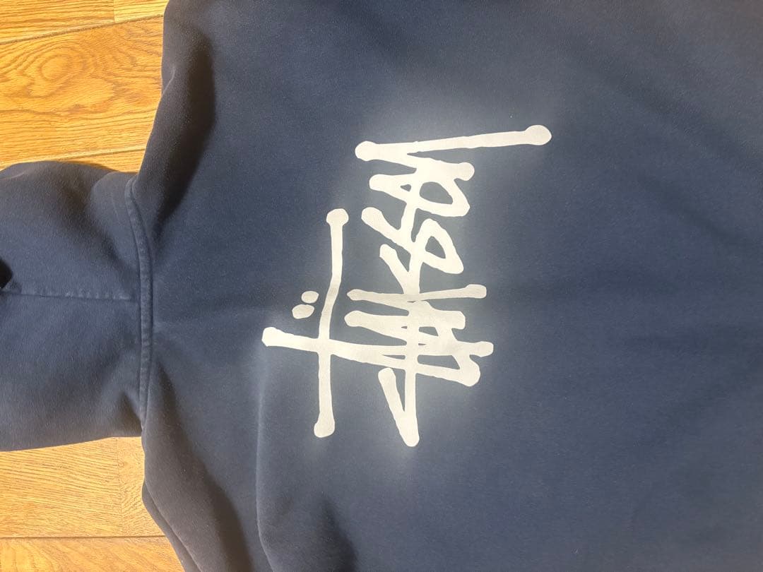 Stussy ネイビー パーカー Lサイズ