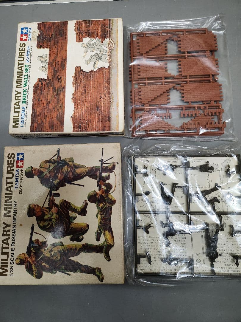 タミヤ 1/35スケール 戦車、装甲車など小鹿時代プラモデルセット