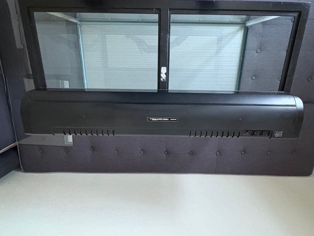 引き取り限定KOTOBUKI 900☓450☓450 ガラス水槽ガラス蓋ライト