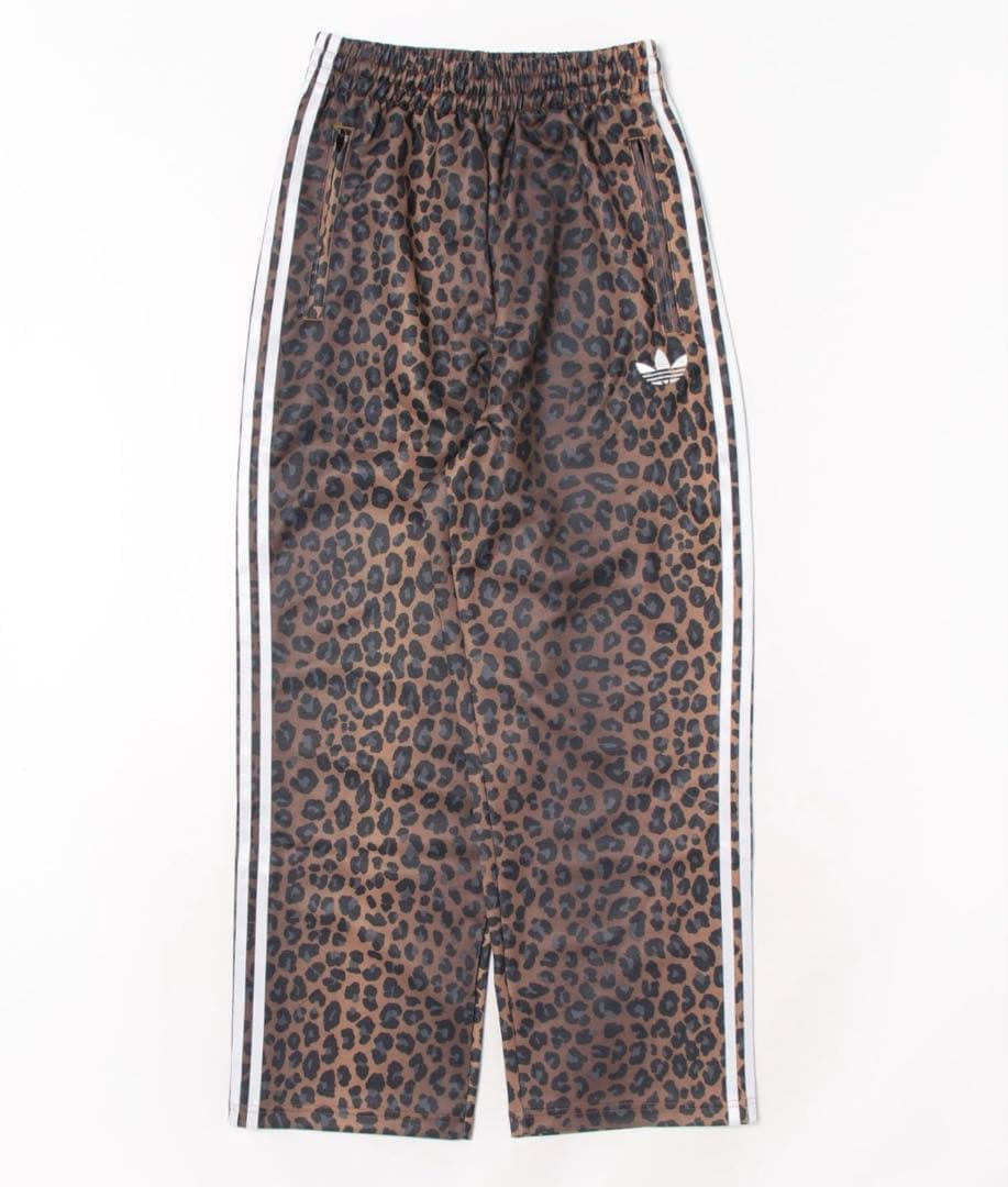 完売品　adidasレオパード トラックパンツ ABCマート限定