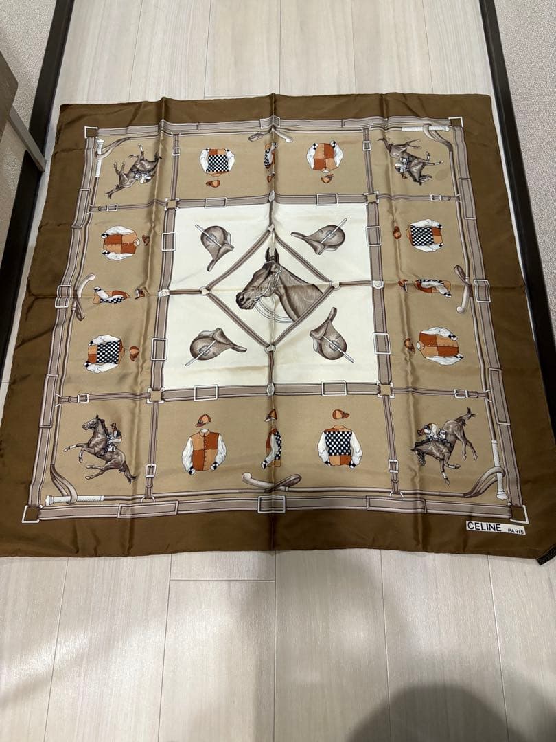 セリーヌ　ヴィンテージスカーフ