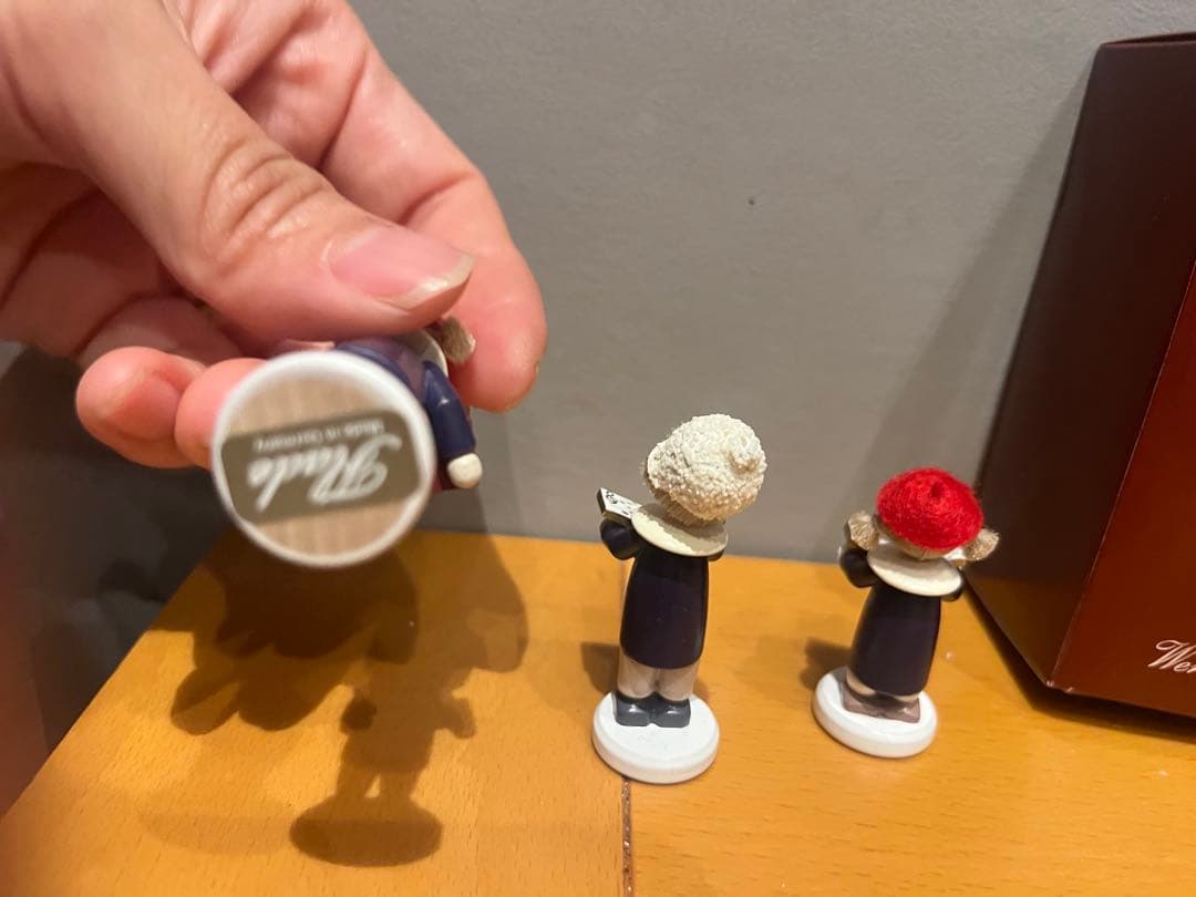 フラーデ工房　flade ドイツ　木製　聖歌隊　ザイフェン