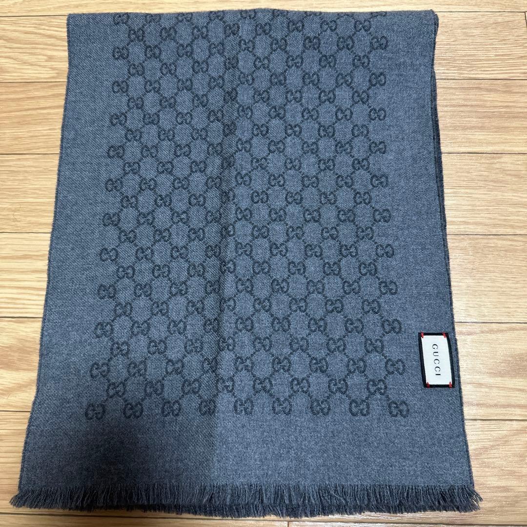 【大幅最終値下げ！！】GUCCI マフラー