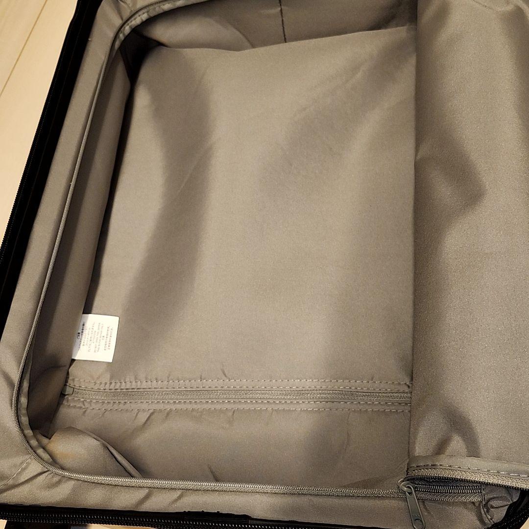 無印良品　MUJI 4輪スーツケース　キャリーケース　ベージュ　36L