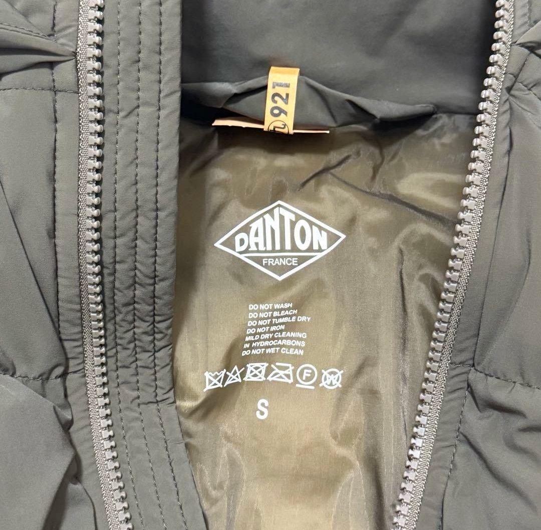 DANTON ダントンスクエアキルトダウン カーキ色 Sサイズ 美品