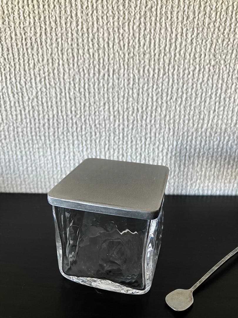 津田清和ガラス蓋物、竹俣勇壱スプーン