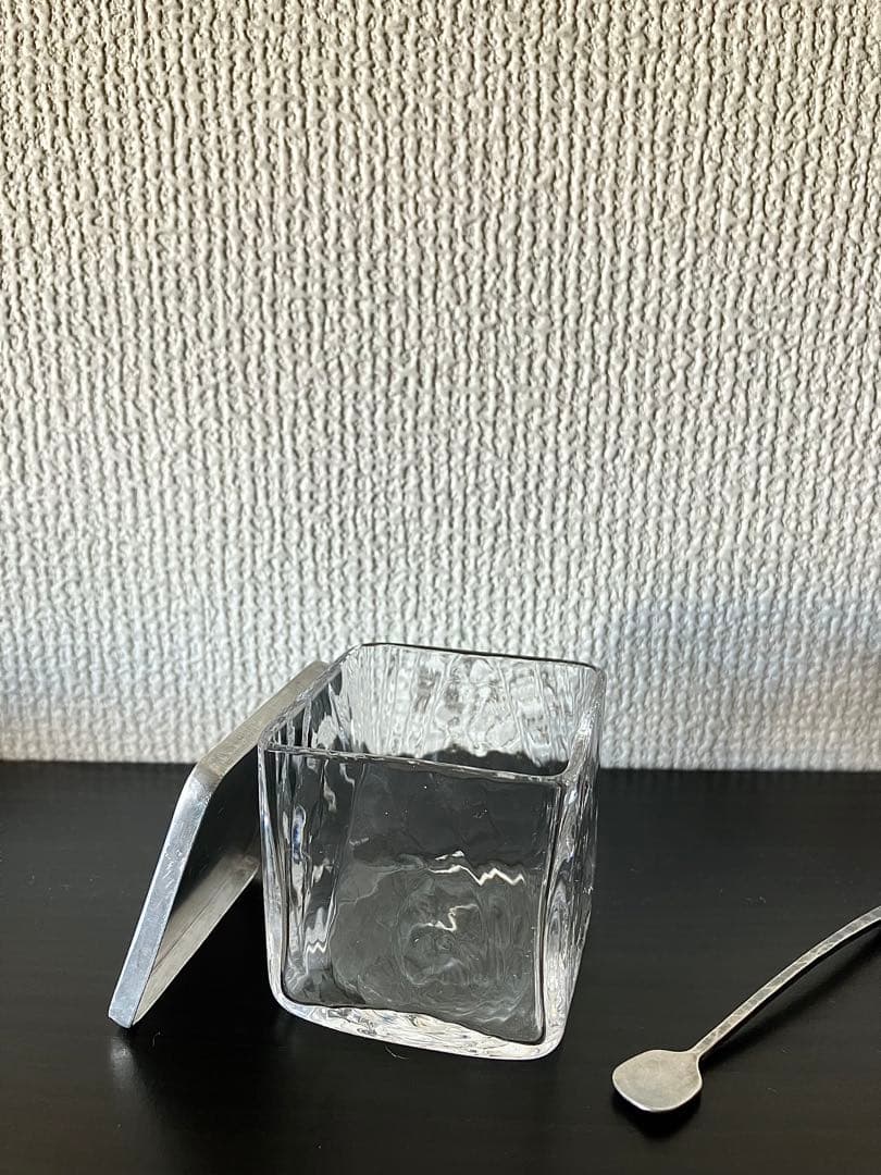 津田清和ガラス蓋物、竹俣勇壱スプーン