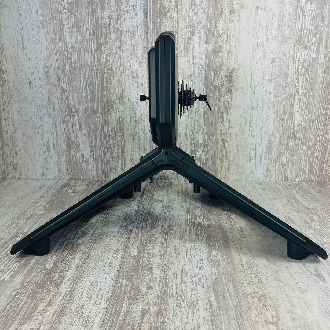 TACX NEO SMART T2800 タックス　スマートレーナー ローラー台