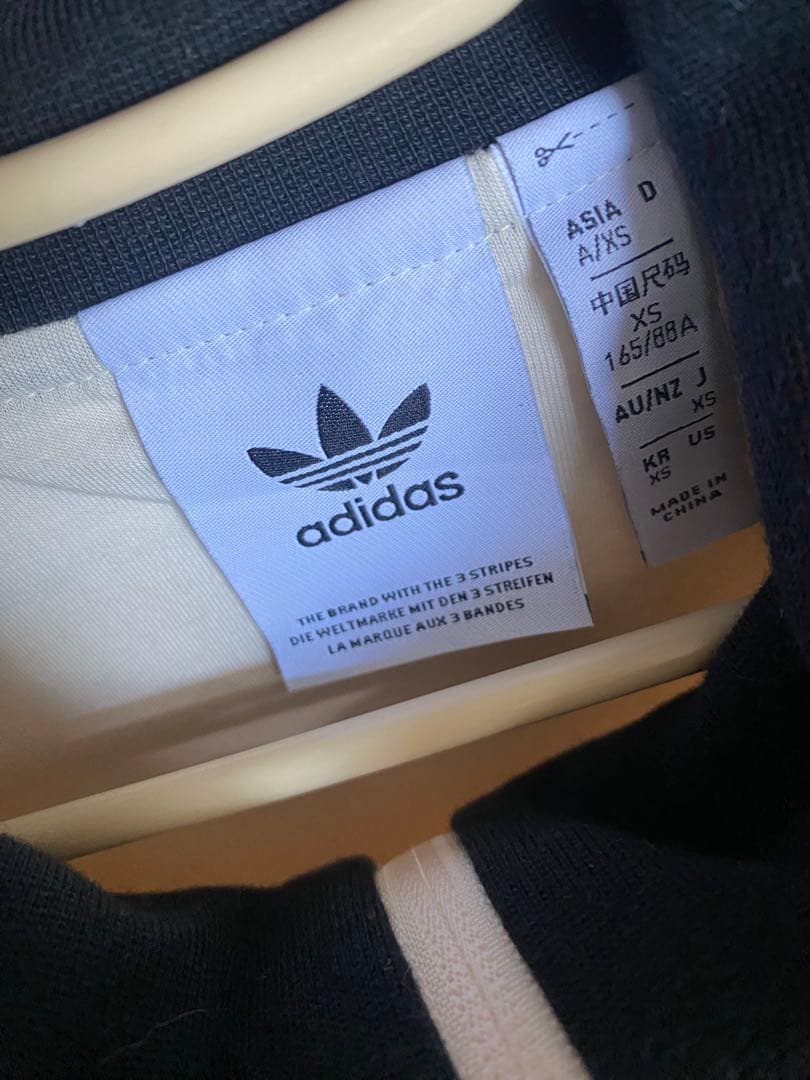 adidas ワッフル トラックトップ（トラックジャケット）