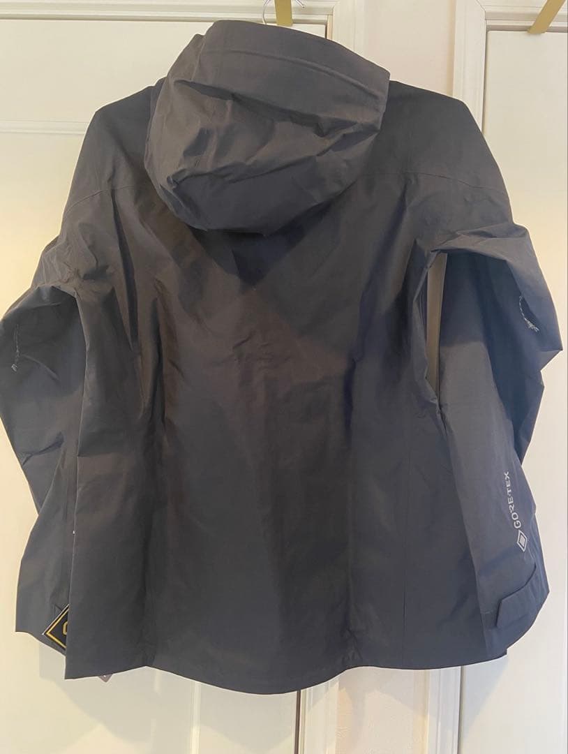 バートンBurtonウェアー新品未使用！