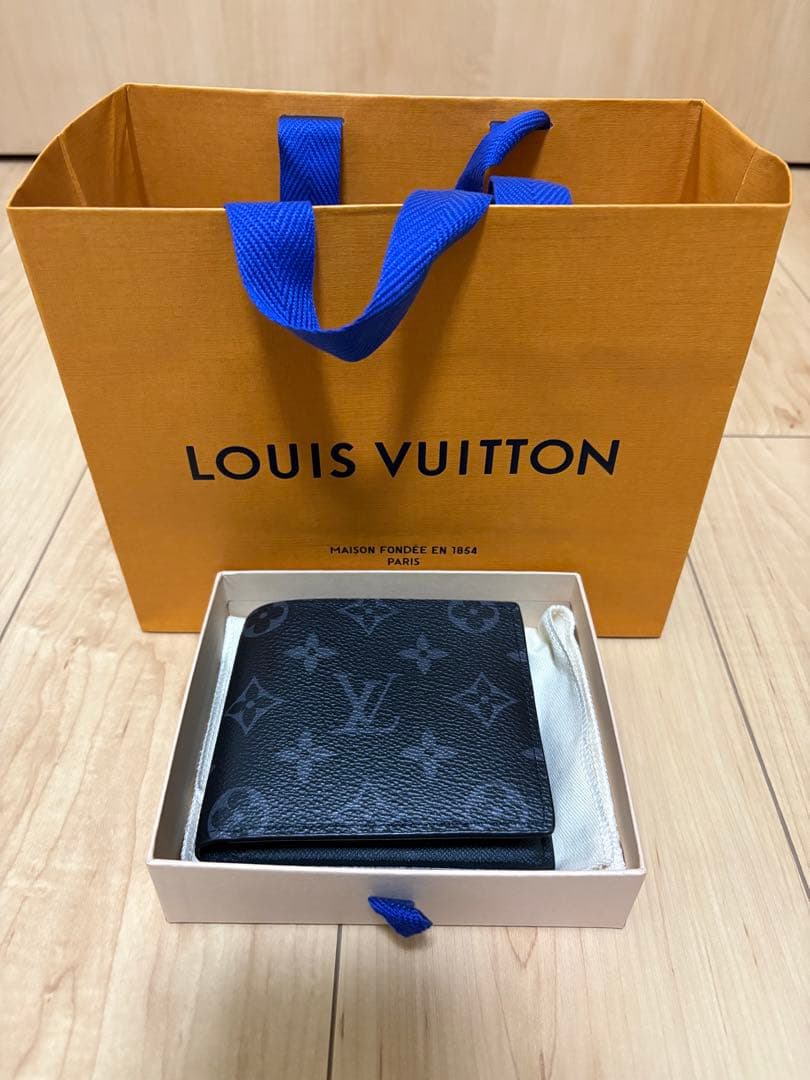LOUIS VUITTON 財布