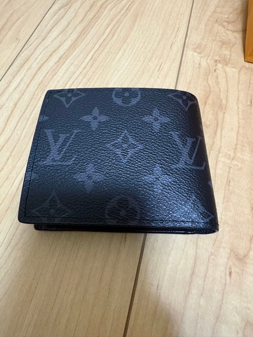 LOUIS VUITTON 財布