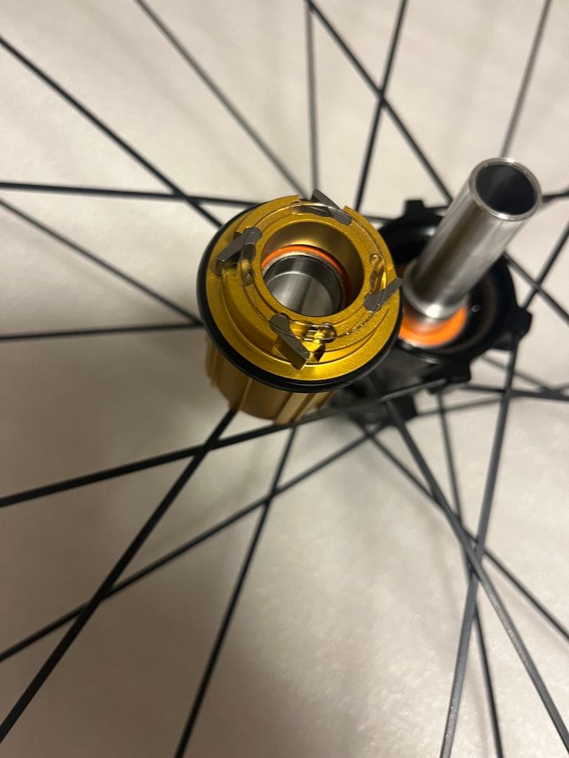 カーボンホイール 50mm高 28mm外幅 超高剛性 送料込み