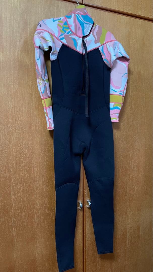 ロキシー　ウェットスーツ　150