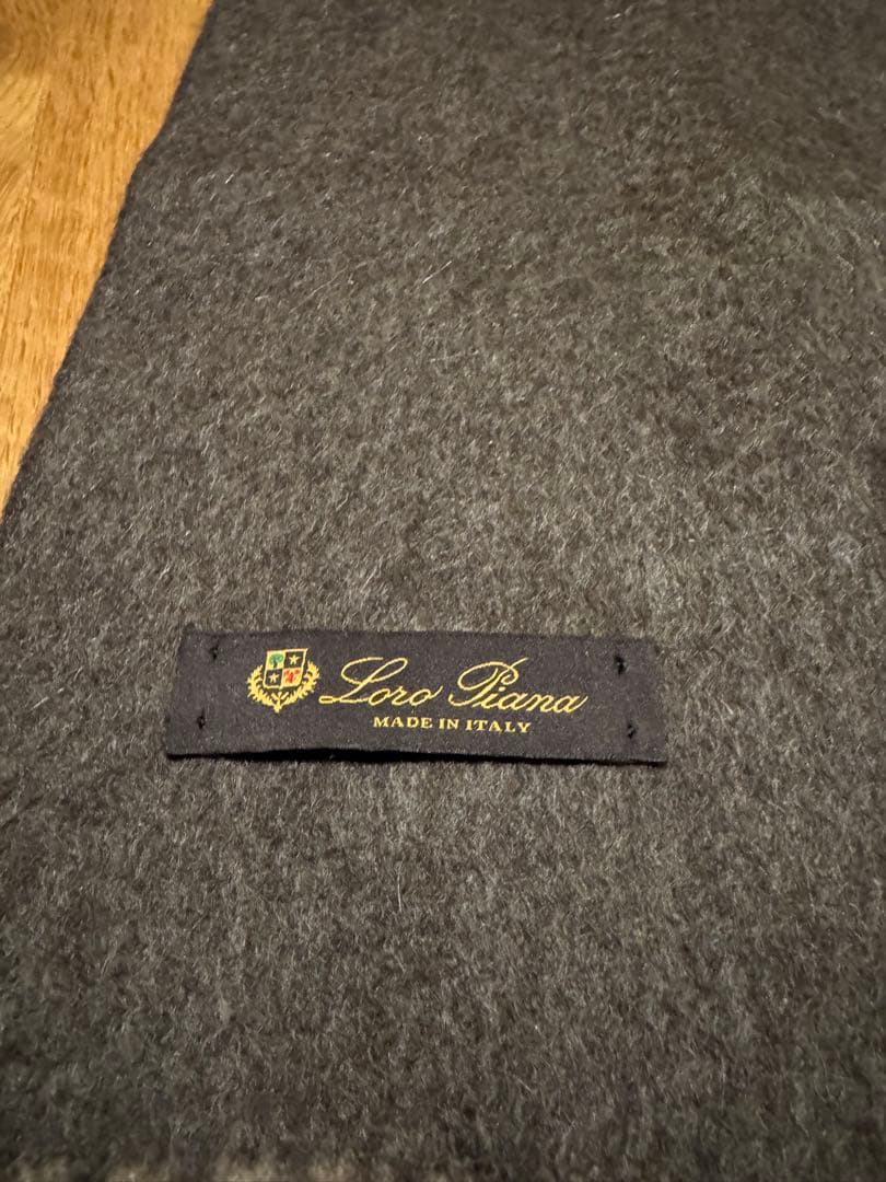 Loro Piana リバーシブルマフラー グレー