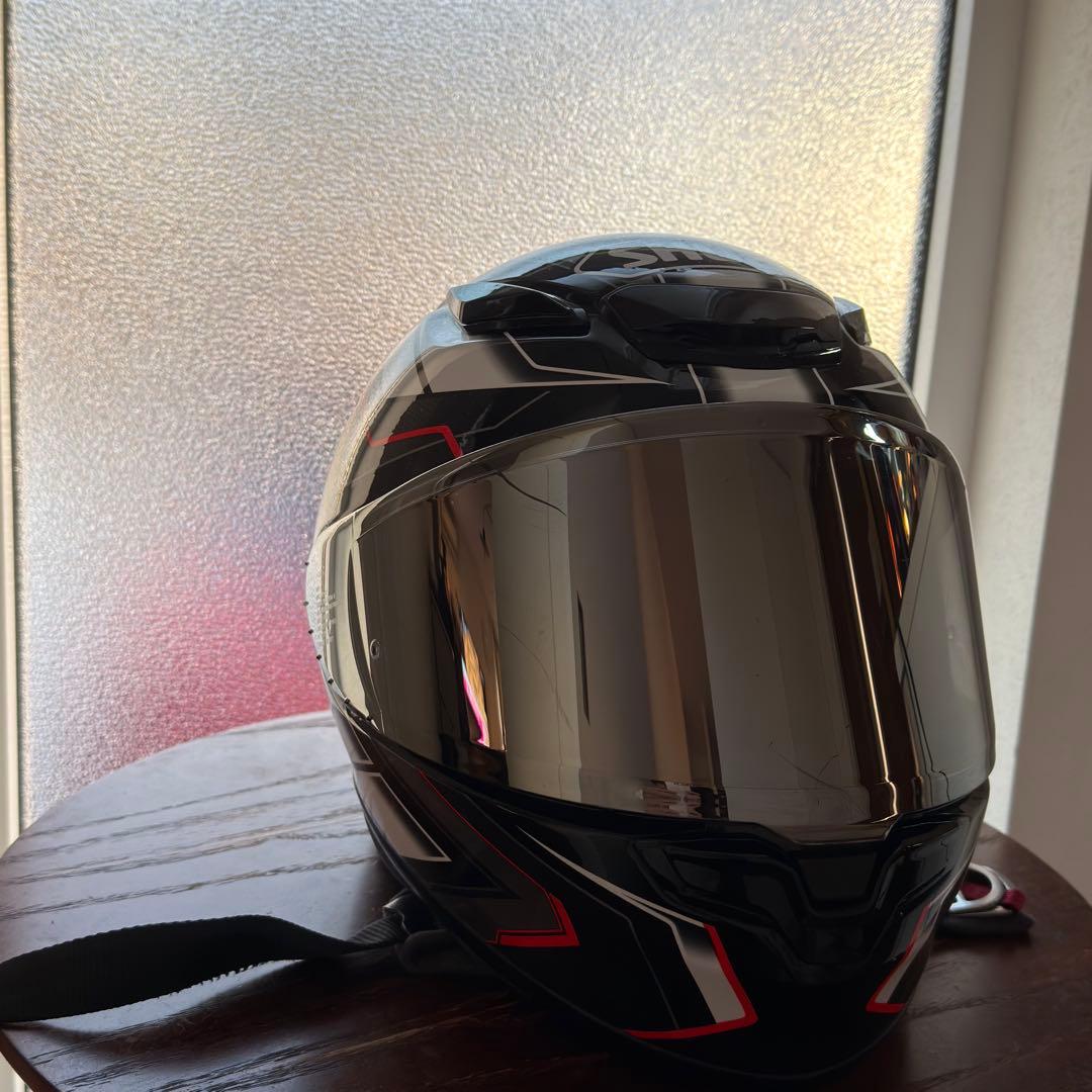 SHOEI Z8フルフェイスヘルメット ブラック・レッド