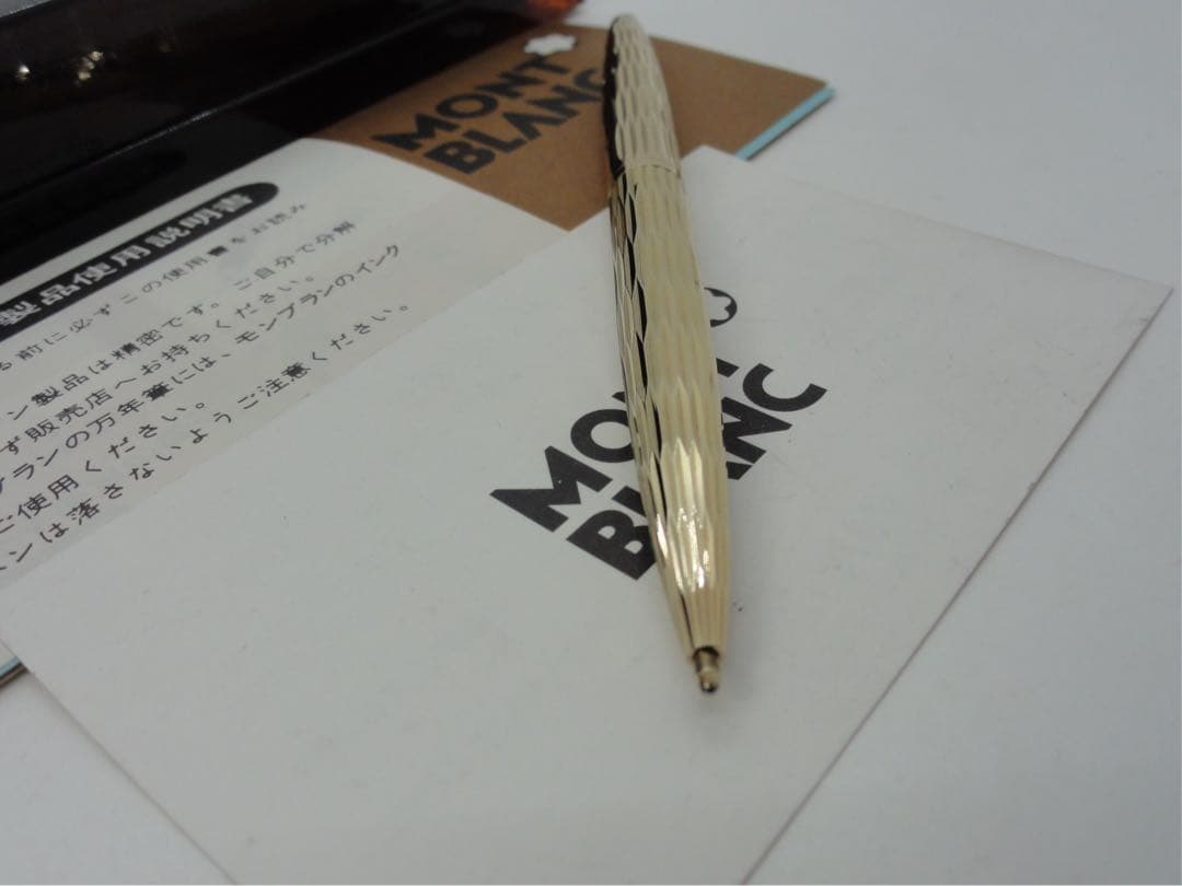 究極の稀少モデル・モンブラン・コレクション・マダムNo0946総金張ダイヤカット