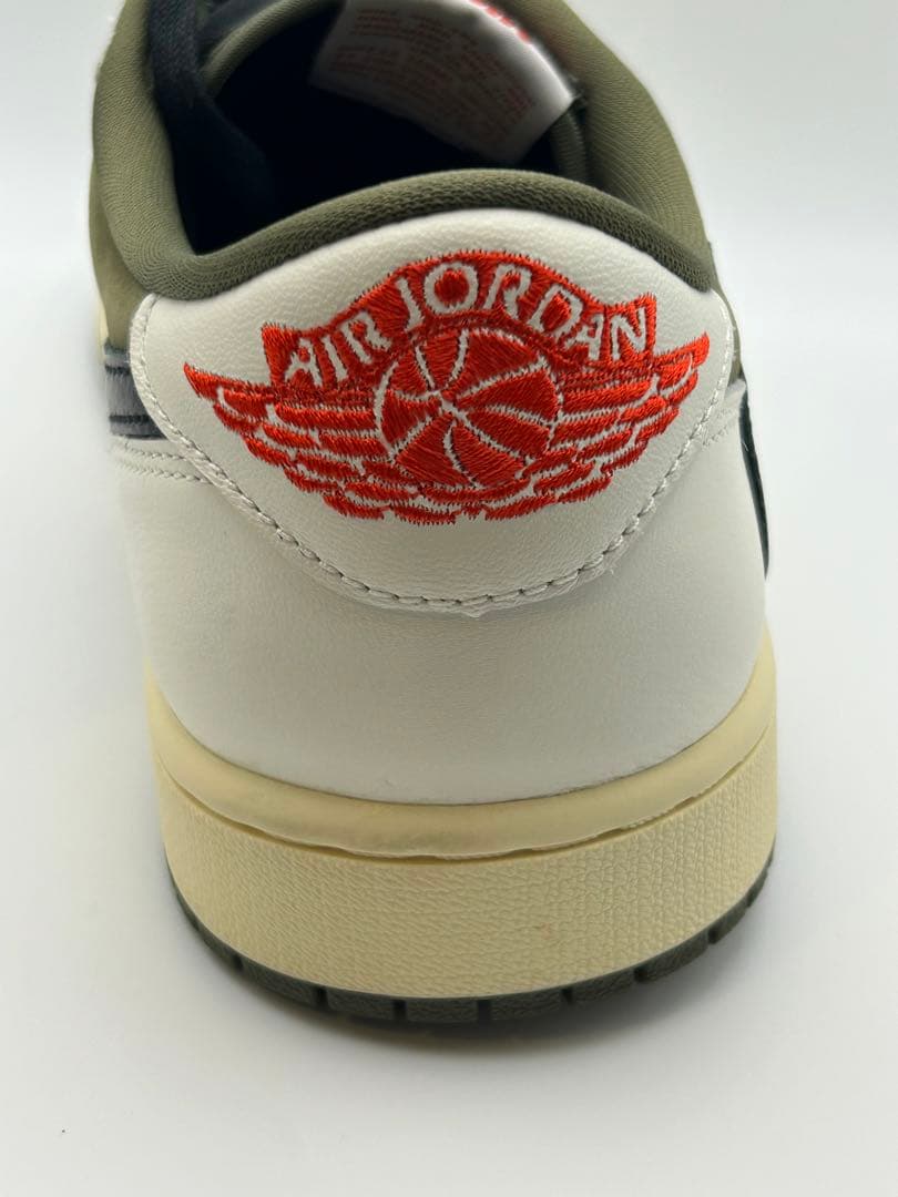 NIKE エア ジョーダン 1 LOW トラヴィススコット　コラボモデル