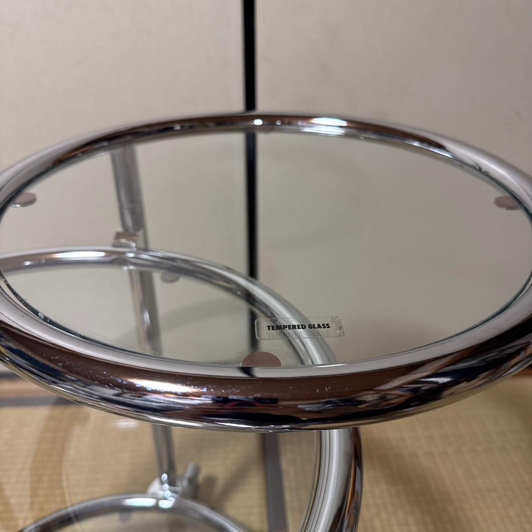 ガラステーブル3段　ミッドセンチュリー　ラウンドテーブル　コーヒーテーブル