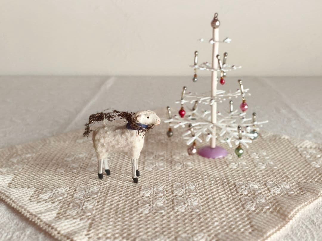 * antique ornament ❀ * 古い羊さん オーナメント