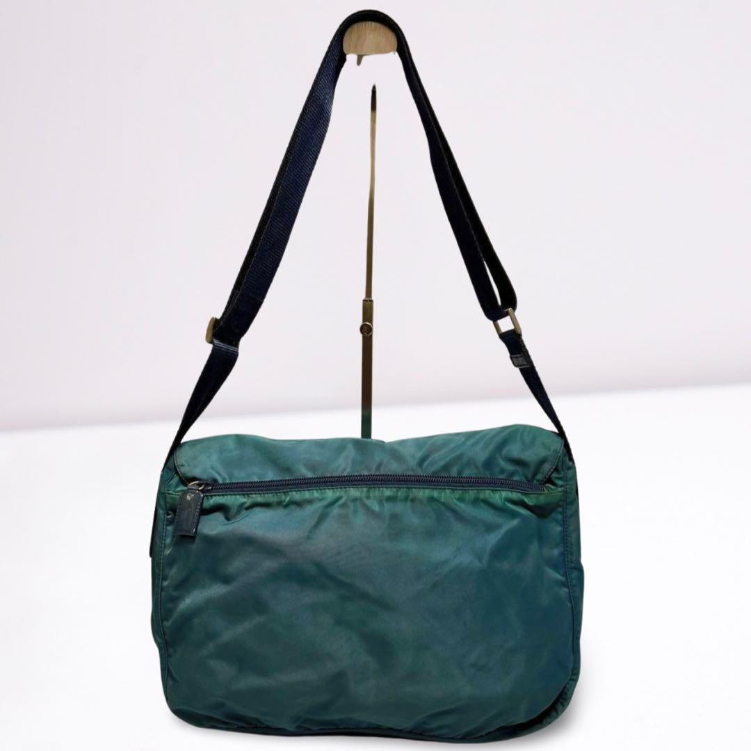 【正規品】プラダ PRADA 三角ロゴ メッセンジャー ギャラカード付 男女兼用