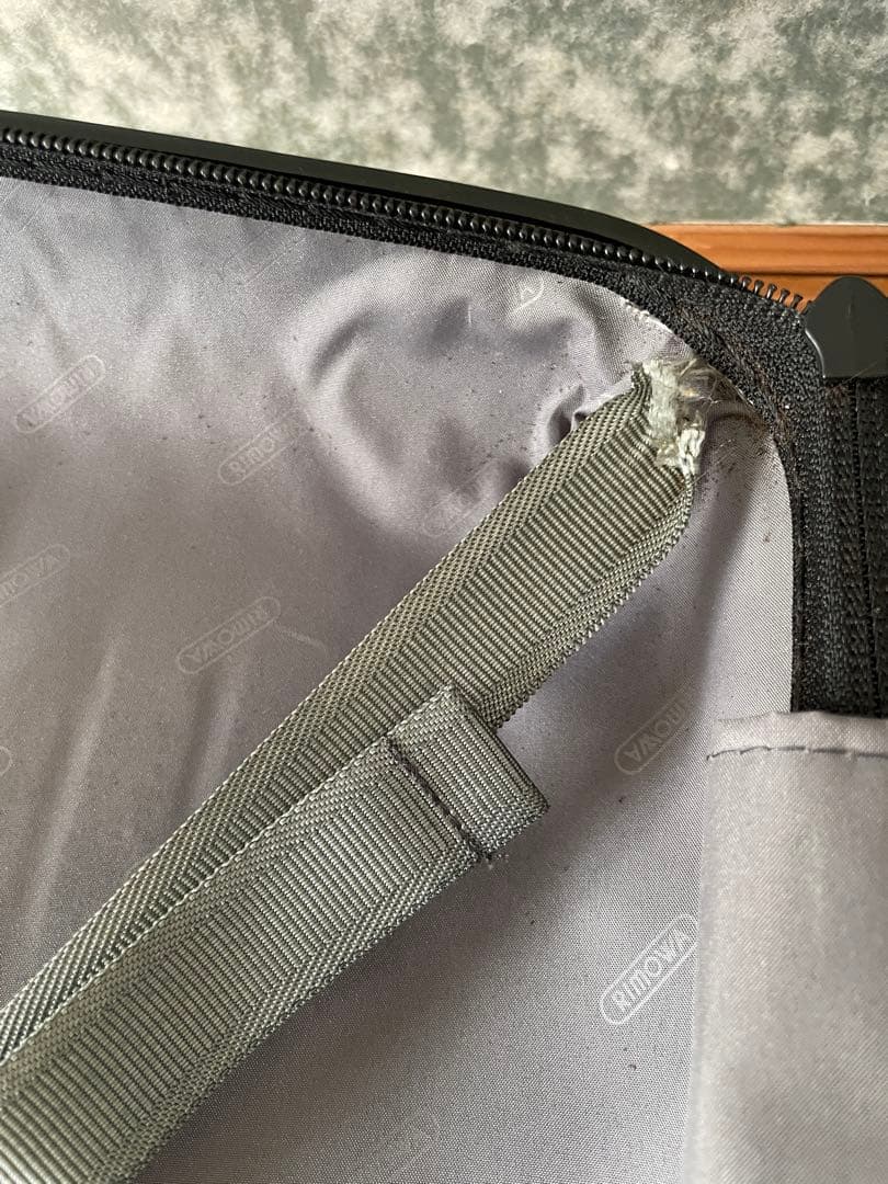 リモワ　サルサ　32Lキャリーケース　機内持ち込み