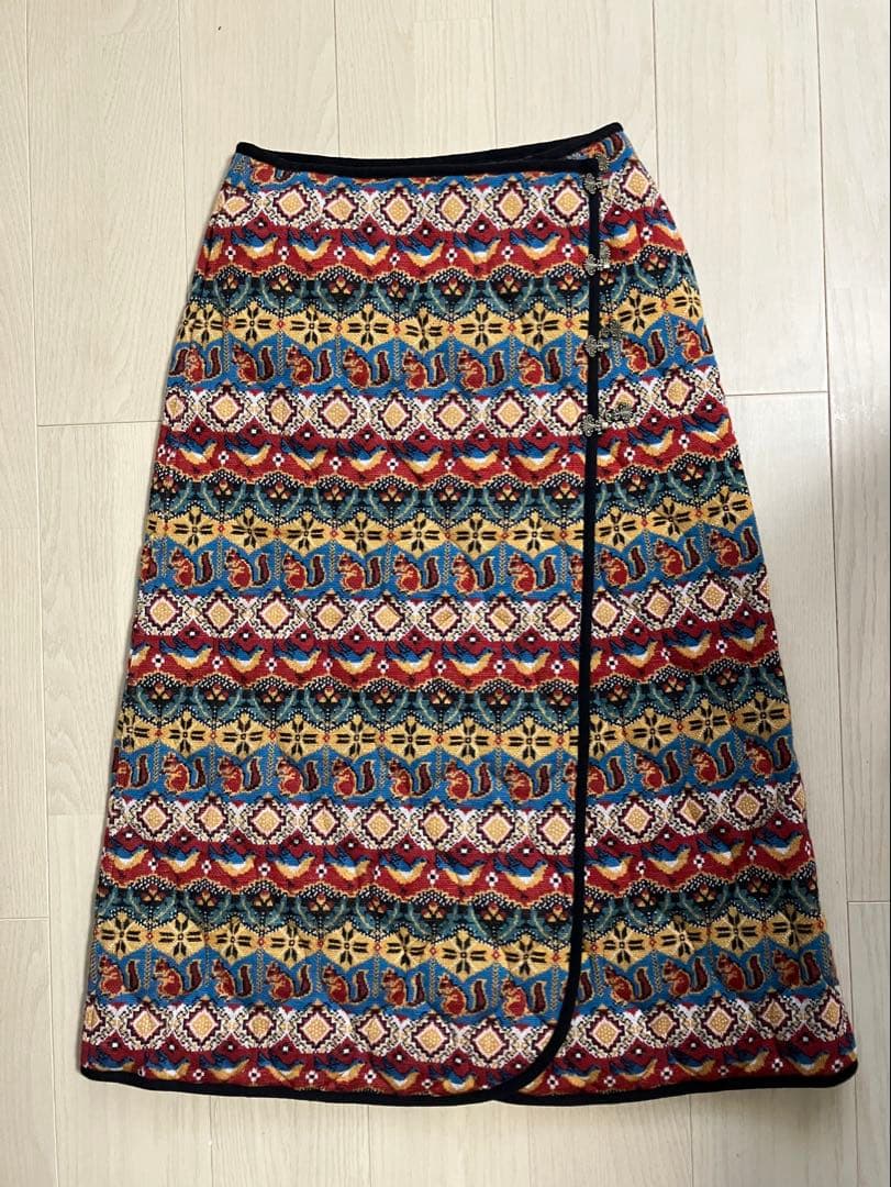 未使用☆ケイタマルヤマ　ニットキルトスカート　サイズM