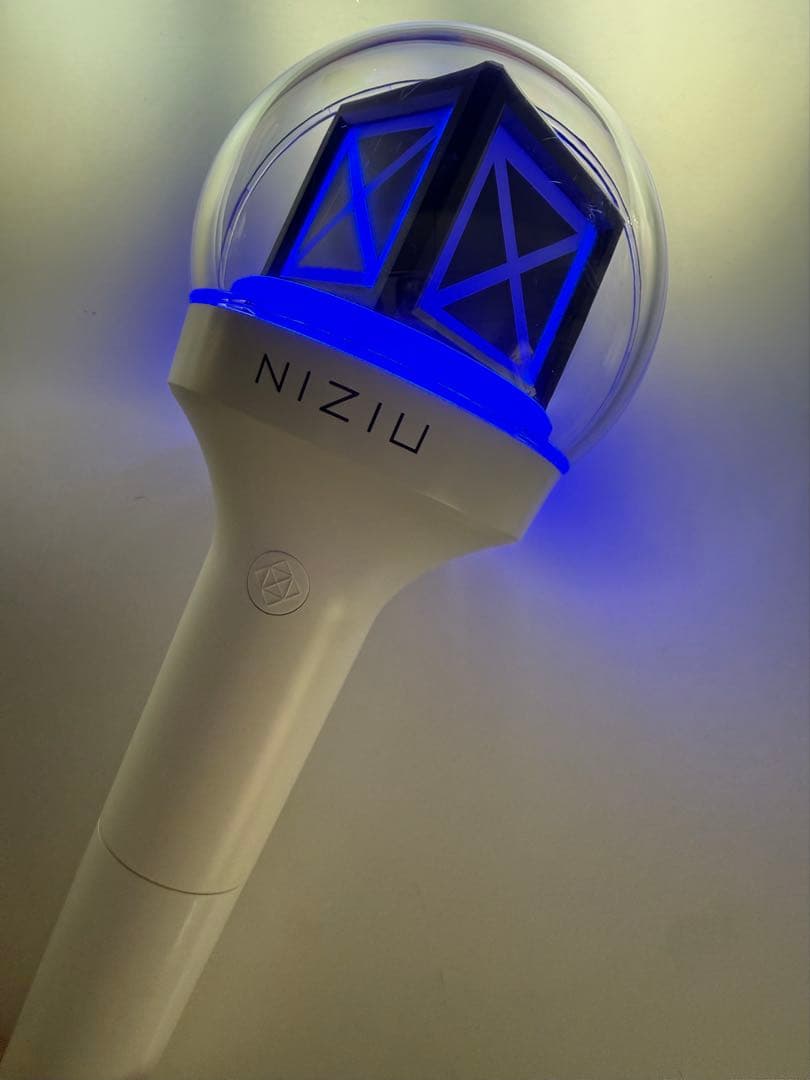 NiziU ペンライト