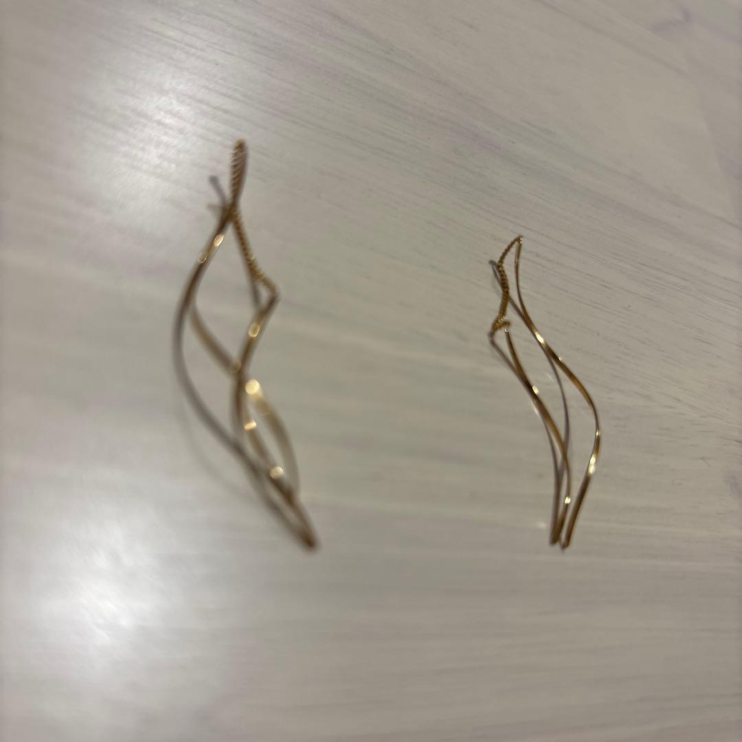 K18 ツツミ　イエローゴールドピアス