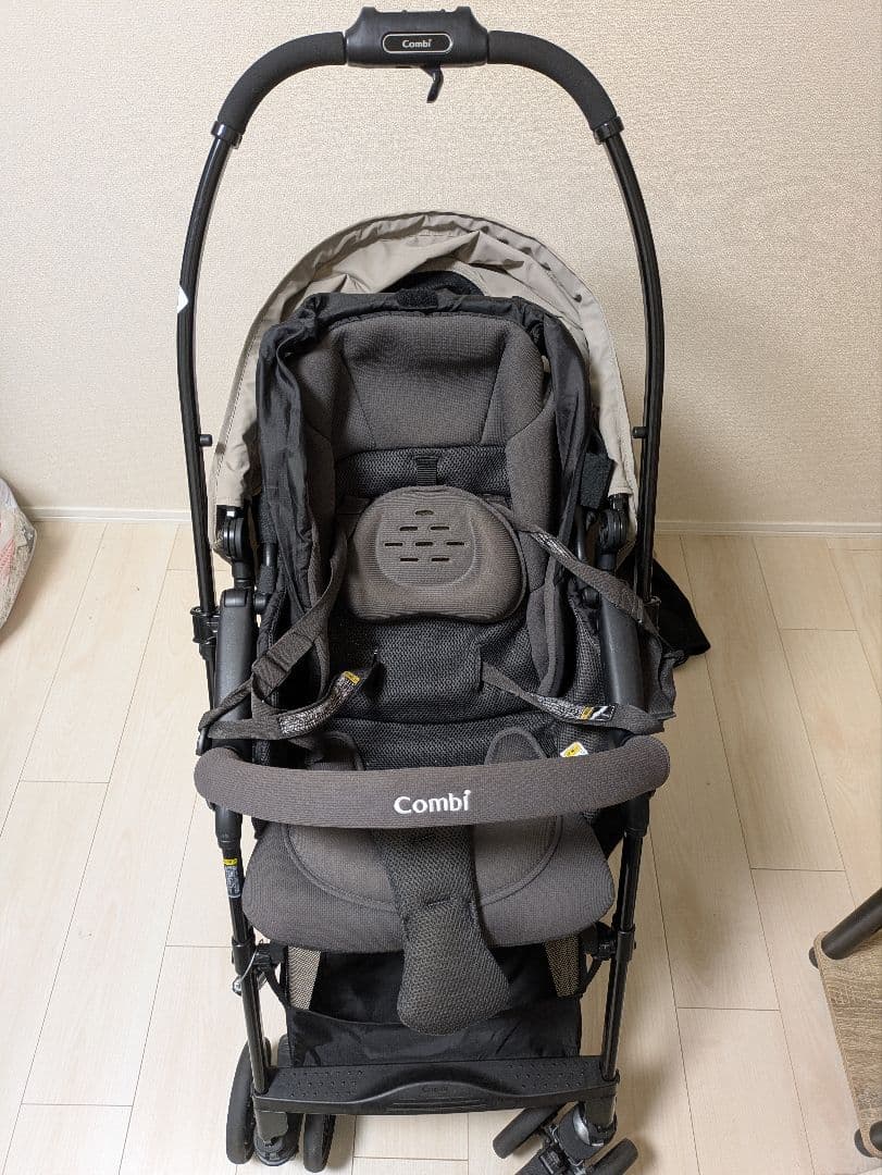Combi ベビーカー スゴカルエッグショック　LA　ベージュ