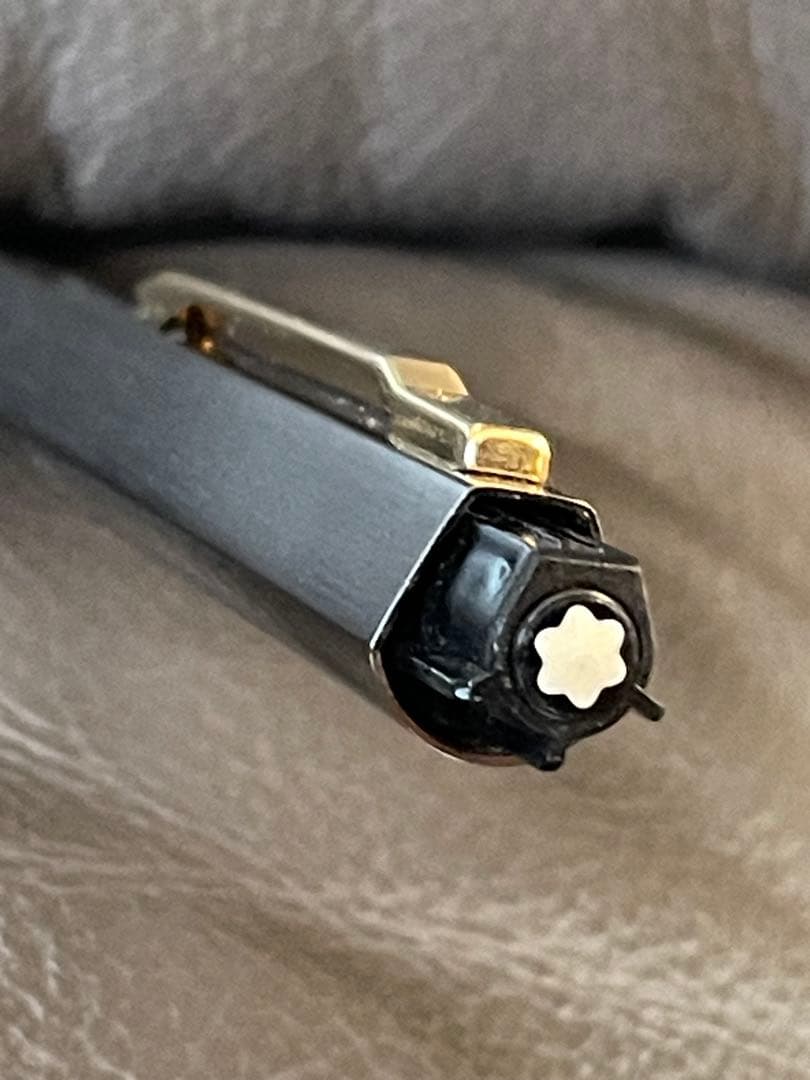 キ*ラ様 ◾️激レアMONT BLANC モンブラン◾️レオナルド ボールペン◾